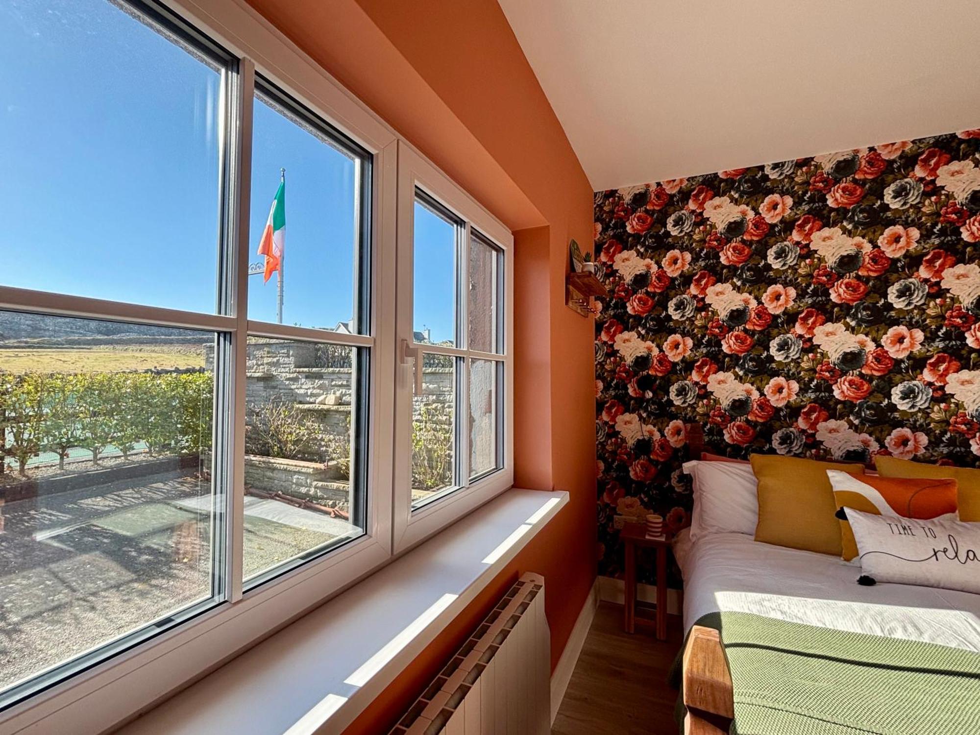 Ocean View Guestrooms Doolin Rom bilde